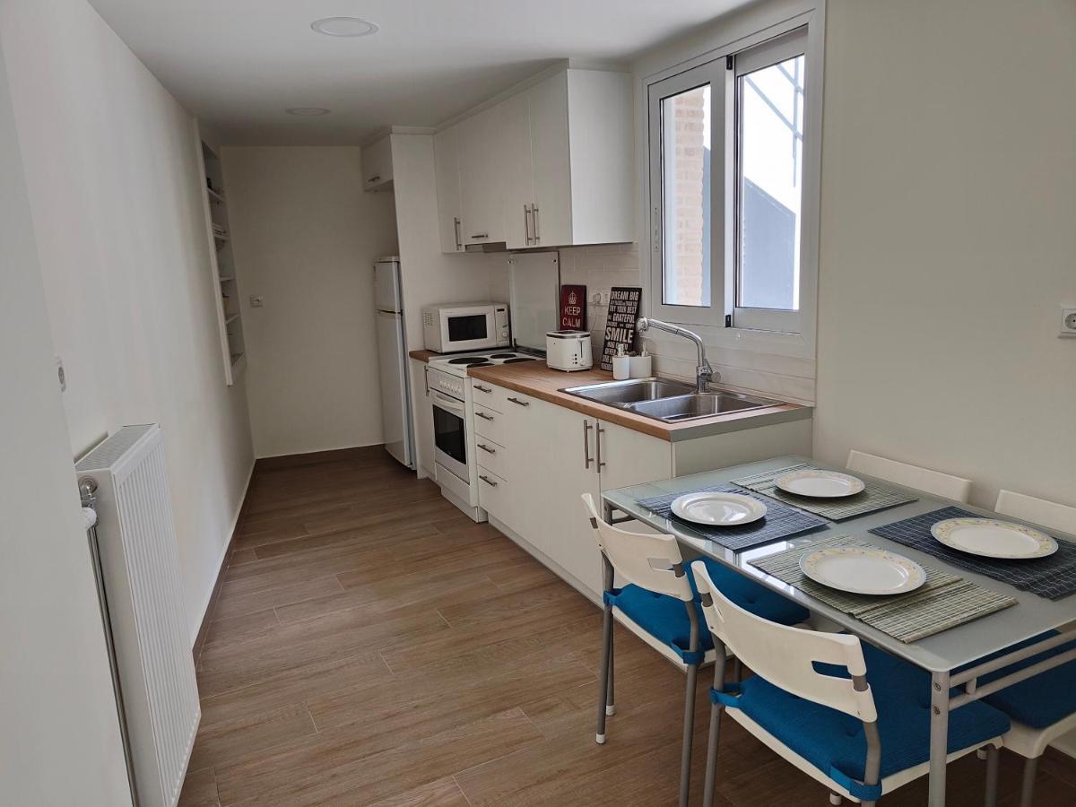 Litseli Apartment Athens Exterior photo