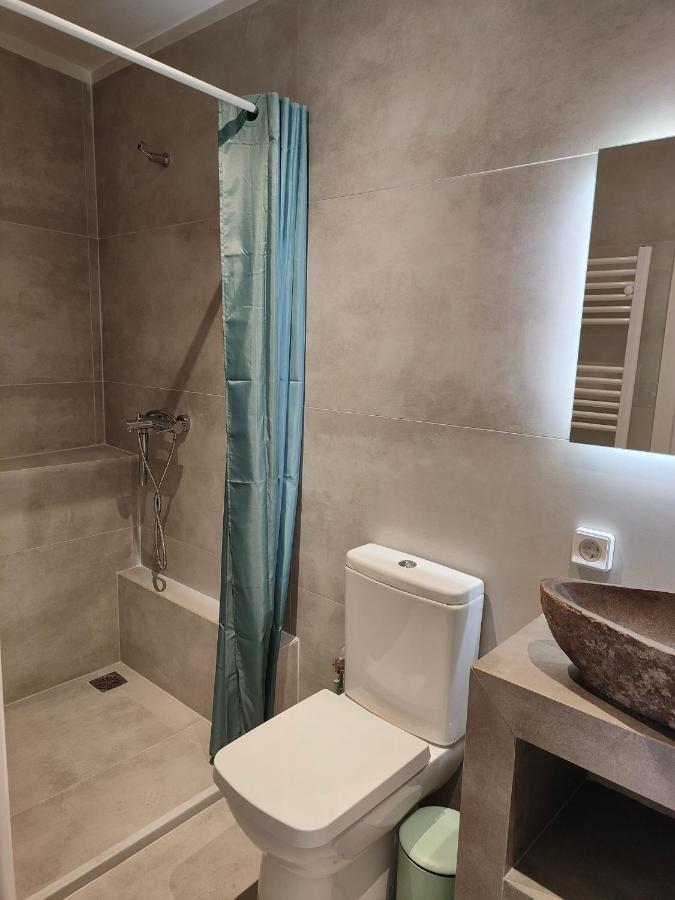 Litseli Apartment Athens Exterior photo