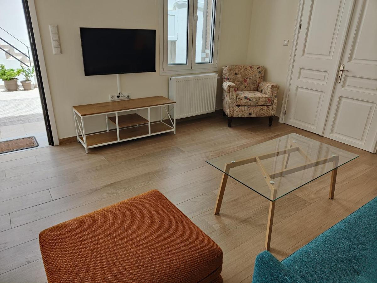 Litseli Apartment Athens Exterior photo